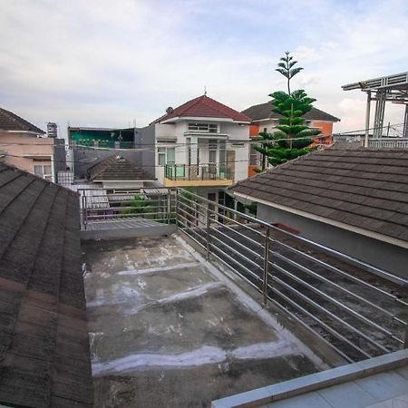 Villa El Nino 5 Bedroom Dengan Rooftop Mountain View Batu  Bagian luar foto